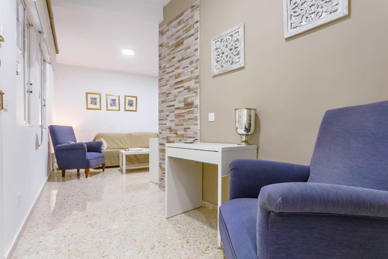 Apartamentos Sta María La Blanca Sevilla Exterior foto